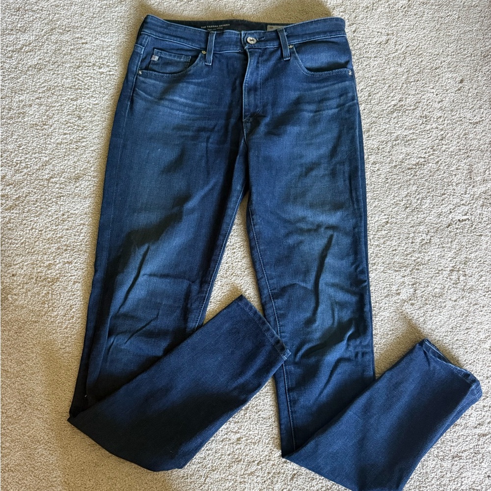 AG skinny jeans in beautiful condition